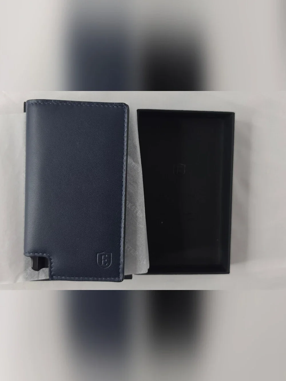 Ekster Parliament Leather Wallet RFID Blocking Smart Card Holder Navy Blue New
